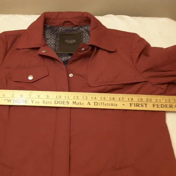 Coach - Picture 4 of 7